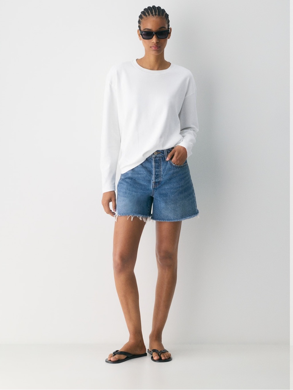 💙 Aritzia Denim Forum The Ex-Boyfriend Hi-Rise Denim Shorts | Size 28